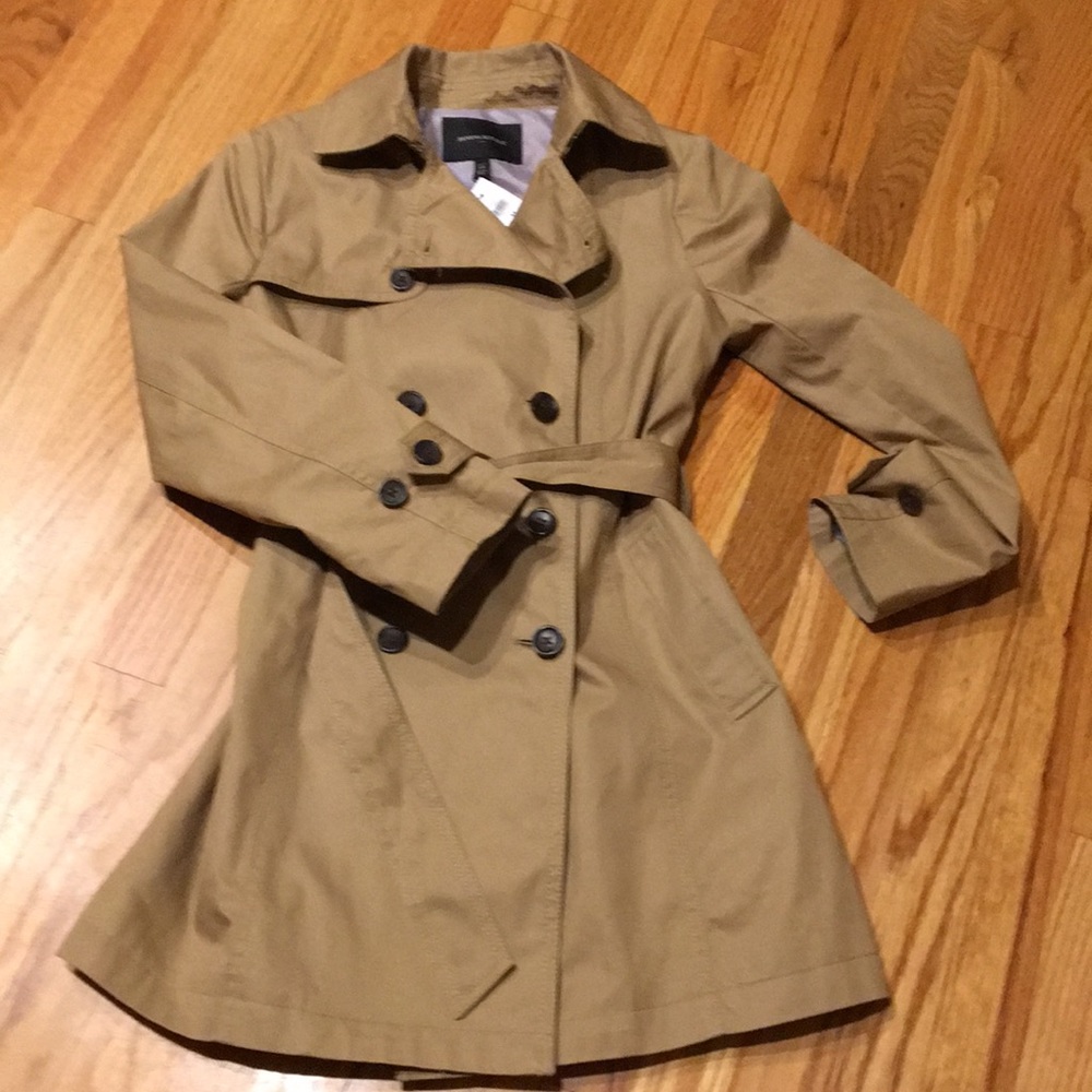 Banana republic new with tags trenchcoat